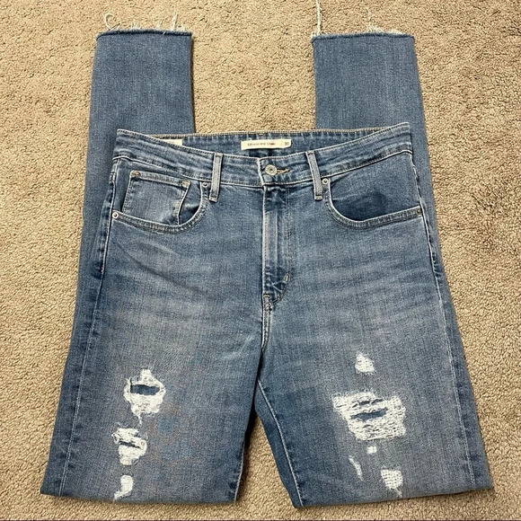 LEVI'S® PREMIUM 721 HIGH RISE RIPPED SKINNY WOMEN'S JEANS Drop It Like It's Hot - Picture 5 of 14